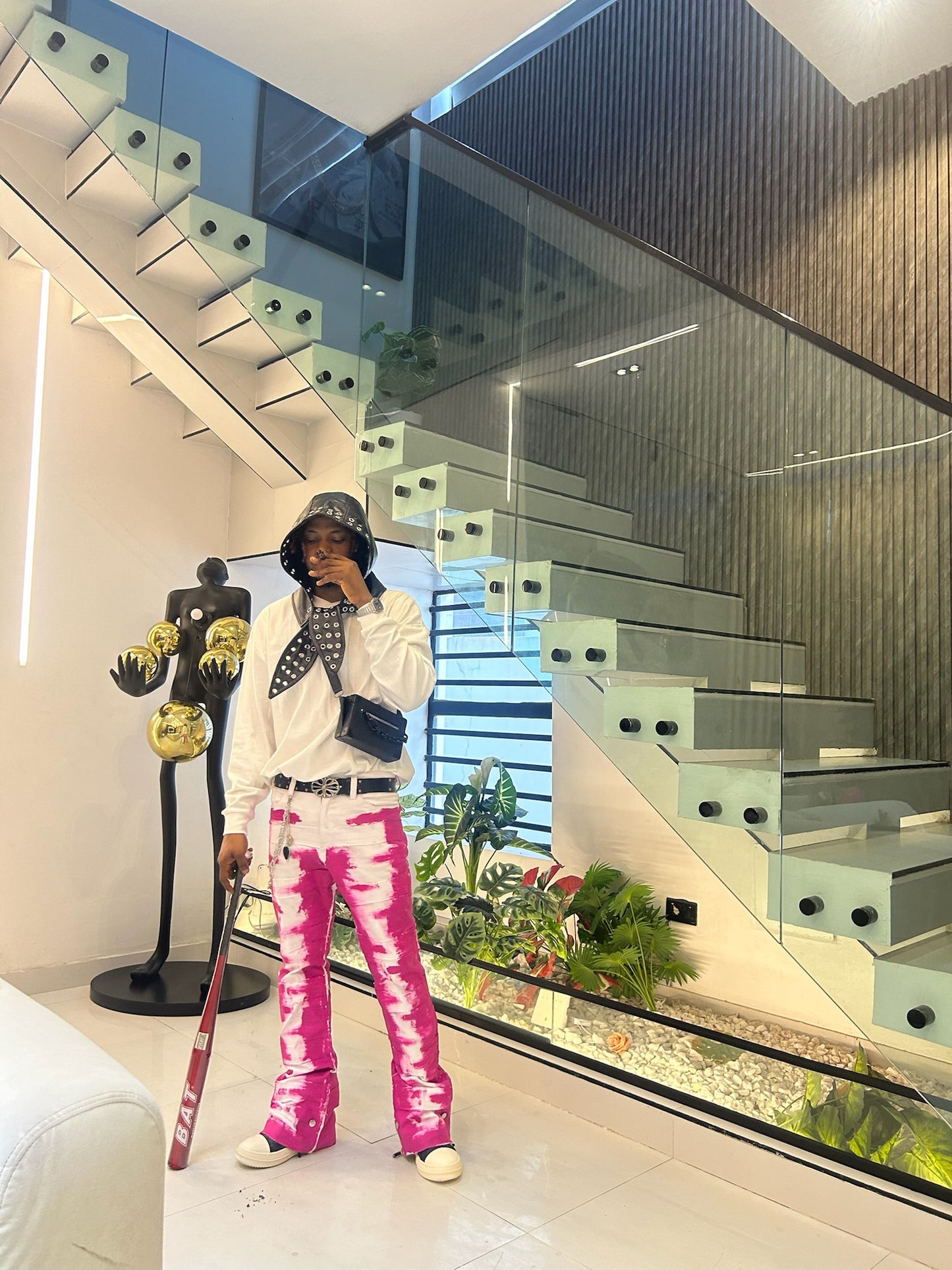 PINK EXPRESSION DISTRESSED DENIM