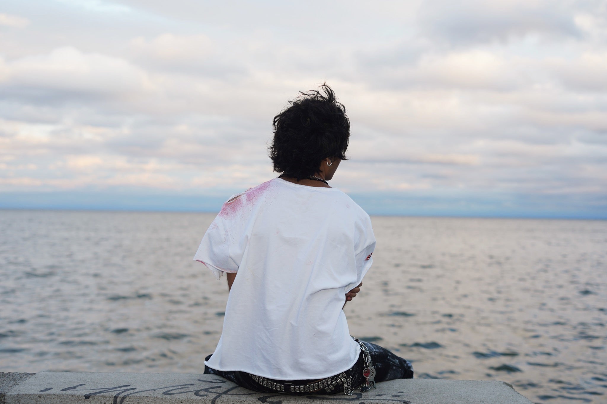UXL ™ / VAGABOND TEE v1